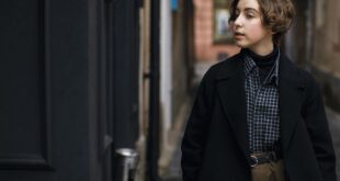 dark academia fashion
