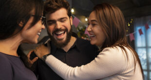 3 person relationship